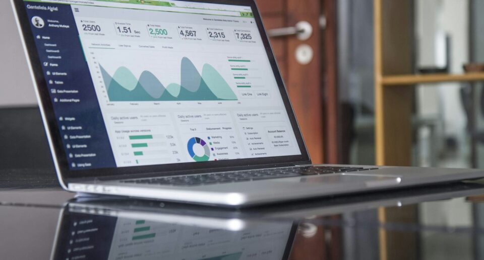 Best Web Hosting Services in 2025 (Tested & Compared)